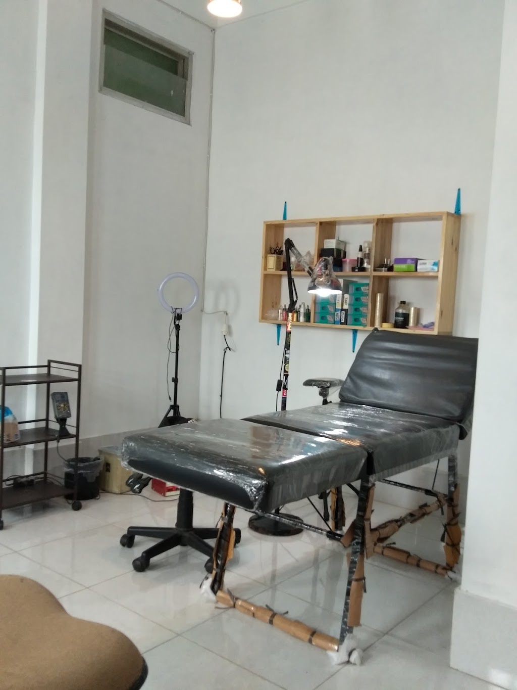 Pop tattoo studio