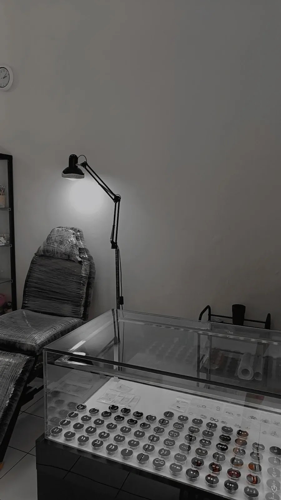 HANDSOME.BODY.PIERCING