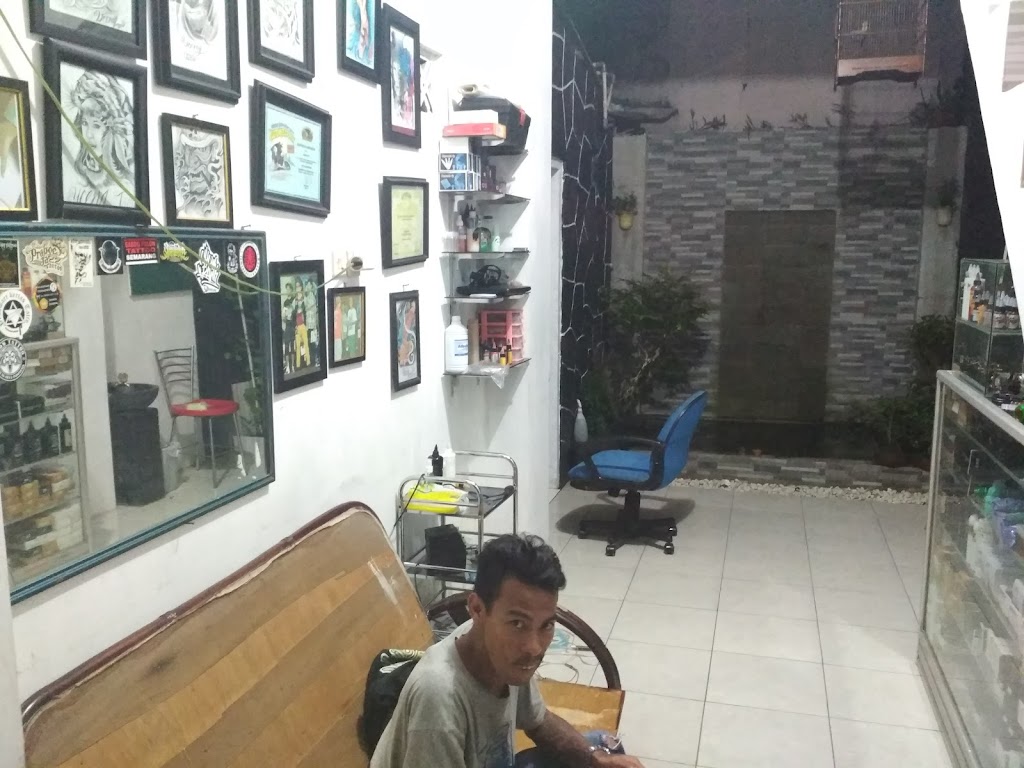 UCENG TATTOO STUDIO (ꦈꦕꦺꦁꦠꦠ꧀ꦠꦺꦴꦎꦱ꧀ꦠꦸꦣꦶꦪꦺꦴ)