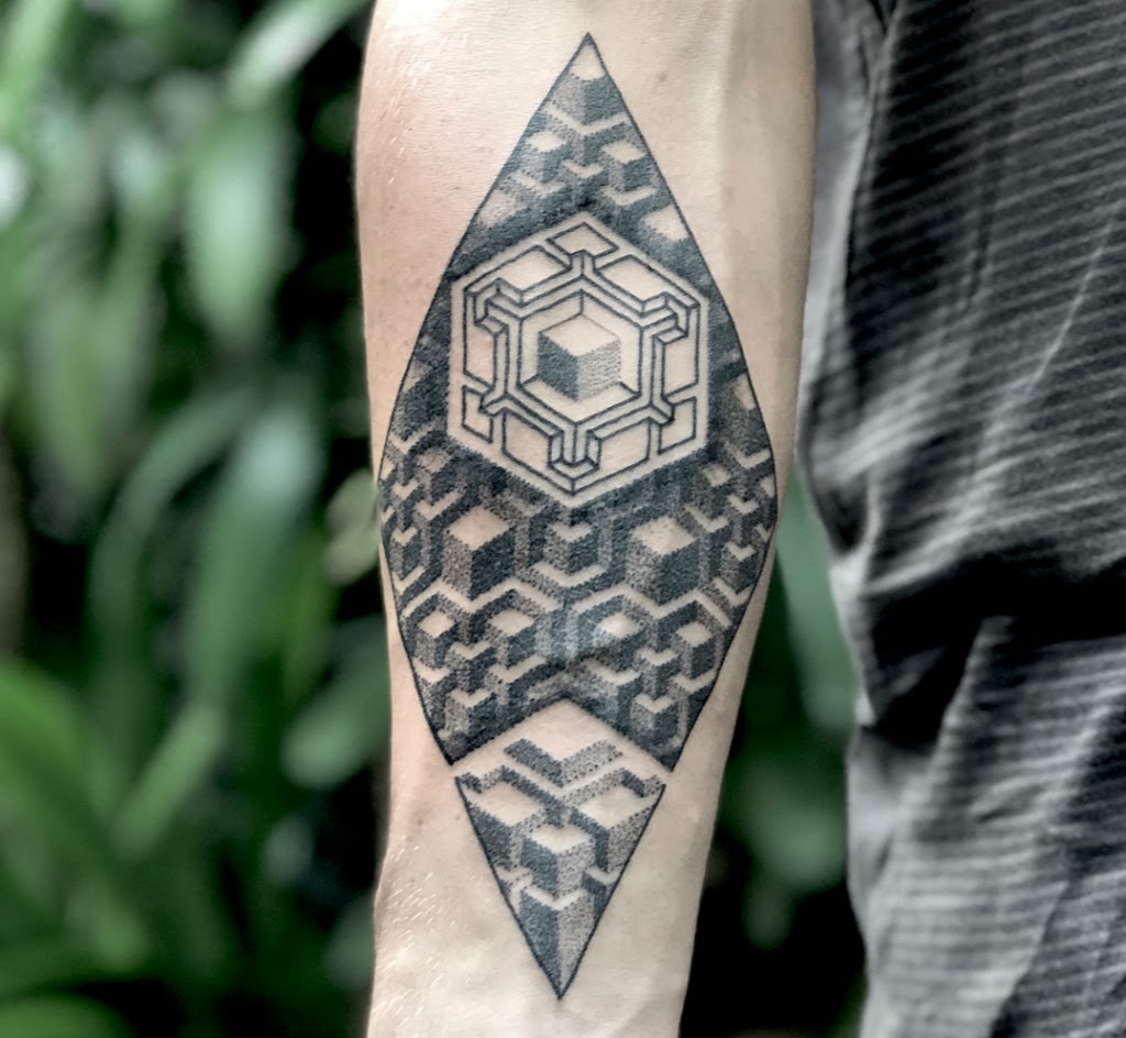 Carpe Diem Tattoo Studio