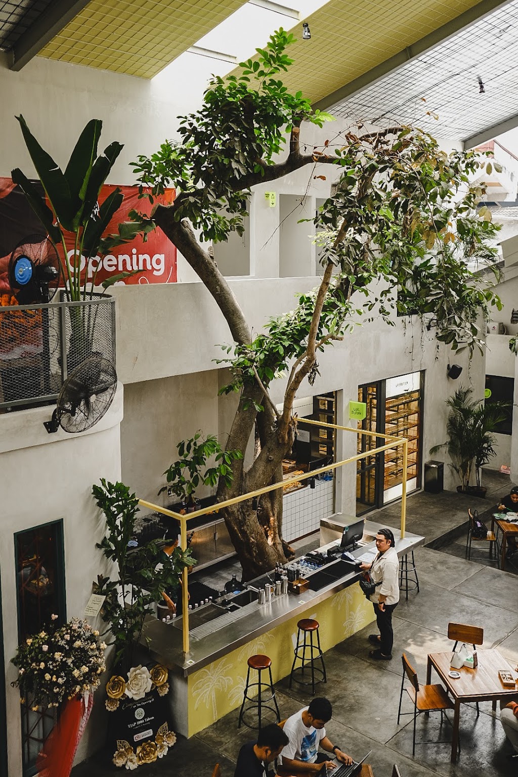 Lucy Curated Compound Kemang
